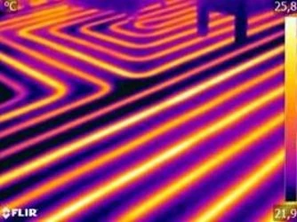 Warmtebeeld van vloerverwarming in een woning
